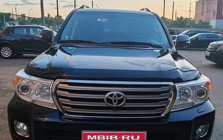 Toyota Land Cruiser 200, 2013 год, 4 100 000 рублей, 1 фотография
