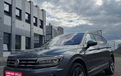 Volkswagen Tiguan II, 2019 год, 2 850 000 рублей, 1 фотография