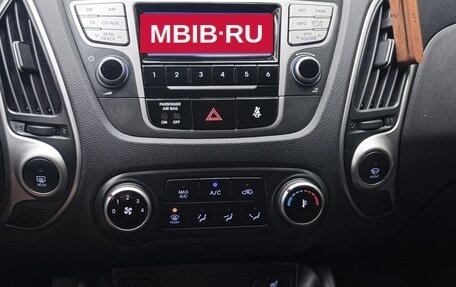 Hyundai ix35 I рестайлинг, 2010 год, 970 000 рублей, 10 фотография