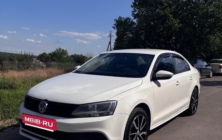 Volkswagen Jetta VI, 2015 год, 900 000 рублей, 8 фотография