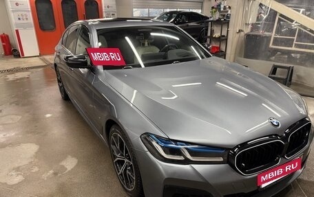 BMW 5 серия, 2021 год, 5 800 000 рублей, 4 фотография