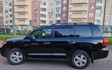 Toyota Land Cruiser 200, 2013 год, 4 100 000 рублей, 2 фотография