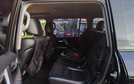 Toyota Land Cruiser 200, 2013 год, 4 100 000 рублей, 7 фотография