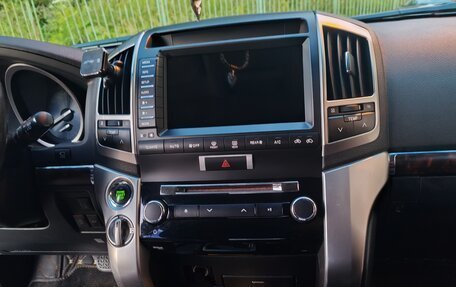 Toyota Land Cruiser 200, 2013 год, 4 100 000 рублей, 13 фотография