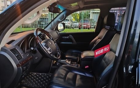 Toyota Land Cruiser 200, 2013 год, 4 100 000 рублей, 6 фотография