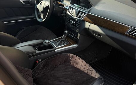 Mercedes-Benz E-Класс, 2011 год, 1 500 000 рублей, 6 фотография