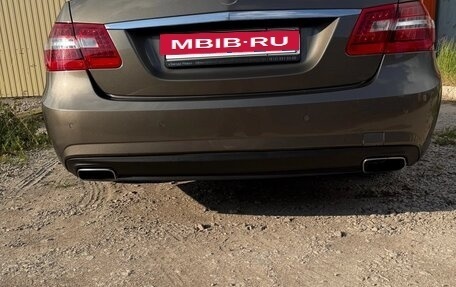 Mercedes-Benz E-Класс, 2011 год, 1 500 000 рублей, 5 фотография