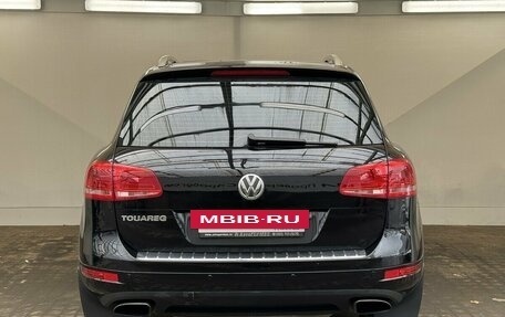 Volkswagen Touareg III, 2011 год, 1 770 000 рублей, 3 фотография