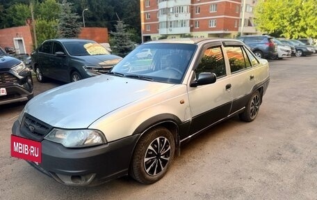 Daewoo Nexia I рестайлинг, 2010 год, 125 000 рублей, 8 фотография