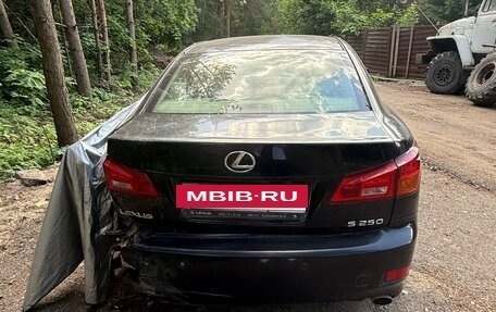 Lexus IS II рестайлинг 2, 2007 год, 650 000 рублей, 3 фотография