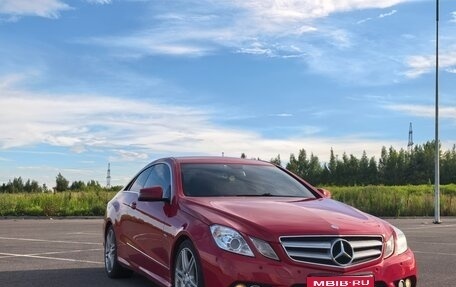 Mercedes-Benz E-Класс, 2011 год, 1 500 000 рублей, 1 фотография