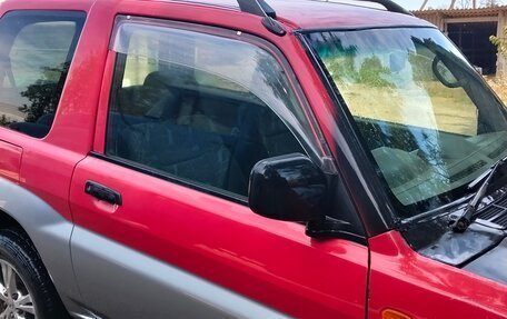 Mitsubishi Pajero iO, 1998 год, 300 000 рублей, 4 фотография