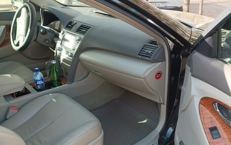 Toyota Camry, 2008 год, 1 350 000 рублей, 5 фотография