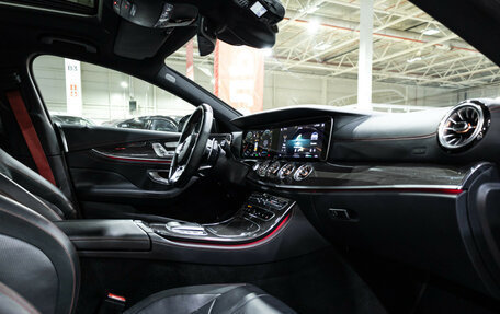 Mercedes-Benz CLS AMG, 2021 год, 7 490 000 рублей, 18 фотография