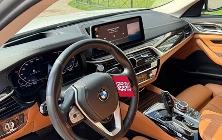 BMW 5 серия, 2022 год, 4 950 000 рублей, 5 фотография