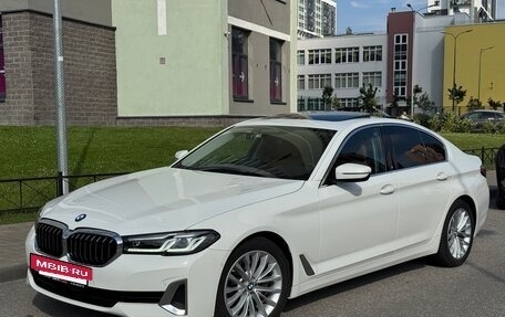 BMW 5 серия, 2022 год, 4 950 000 рублей, 4 фотография