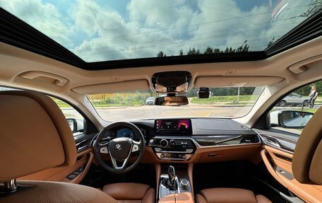 BMW 5 серия, 2022 год, 4 950 000 рублей, 12 фотография