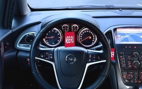 Opel Astra J, 2013 год, 900 000 рублей, 9 фотография