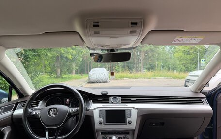 Volkswagen Passat B8 рестайлинг, 2015 год, 1 670 000 рублей, 6 фотография