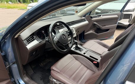 Volkswagen Passat B8 рестайлинг, 2015 год, 1 670 000 рублей, 4 фотография