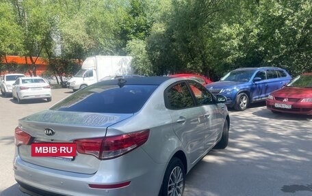 KIA Rio III рестайлинг, 2017 год, 1 030 000 рублей, 4 фотография
