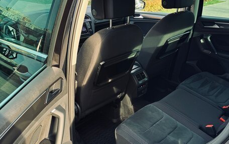 Volkswagen Tiguan II, 2017 год, 2 750 000 рублей, 11 фотография