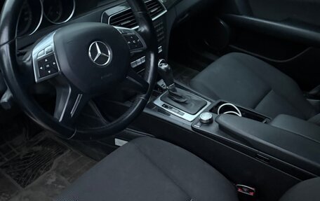 Mercedes-Benz C-Класс, 2012 год, 1 300 000 рублей, 3 фотография