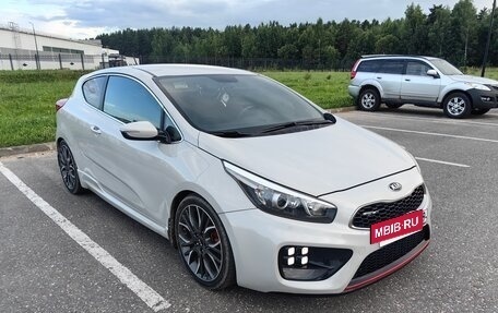 KIA cee'd GT II, 2014 год, 1 395 000 рублей, 3 фотография