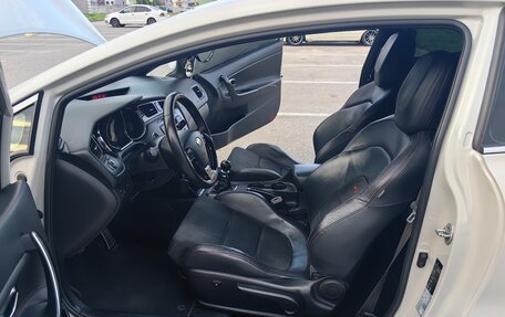 KIA cee'd GT II, 2014 год, 1 395 000 рублей, 14 фотография