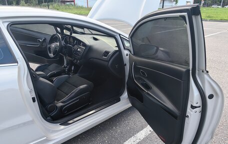 KIA cee'd GT II, 2014 год, 1 395 000 рублей, 15 фотография