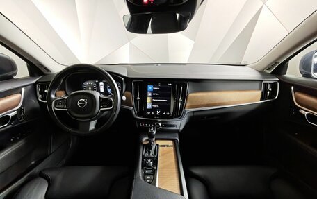 Volvo S90 II рестайлинг, 2020 год, 3 395 000 рублей, 14 фотография
