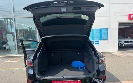 Volkswagen ID.4, 2024 год, 4 280 000 рублей, 10 фотография