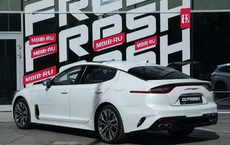 KIA Stinger I, 2018 год, 2 569 000 рублей, 2 фотография