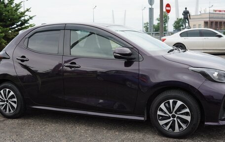 Toyota Yaris, 2021 год, 1 150 000 рублей, 4 фотография