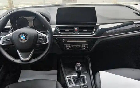 BMW 1 серия, 2023 год, 1 375 000 рублей, 7 фотография