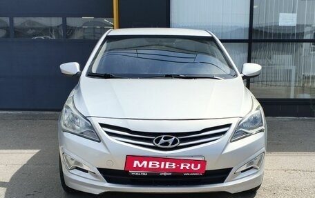 Hyundai Solaris II рестайлинг, 2016 год, 650 000 рублей, 2 фотография