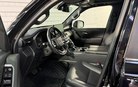 Toyota Land Cruiser, 2023 год, 11 200 000 рублей, 13 фотография