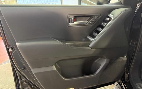 Toyota Land Cruiser, 2023 год, 11 200 000 рублей, 12 фотография