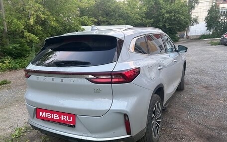 CheryExeed TXL, 2022 год, 2 400 000 рублей, 4 фотография