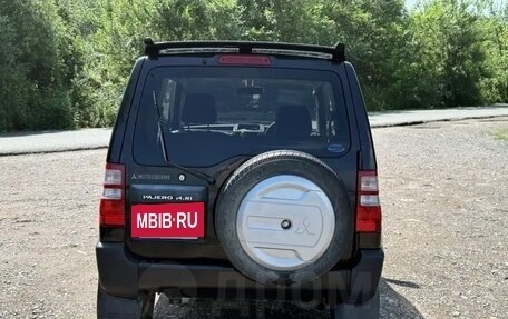 Mitsubishi Pajero Mini II, 2004 год, 365 000 рублей, 7 фотография