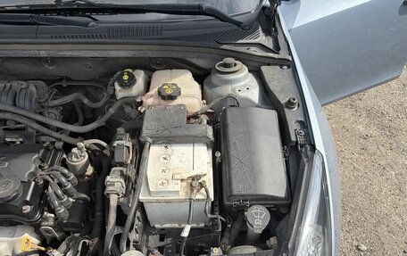 Chevrolet Cruze II, 2010 год, 700 000 рублей, 4 фотография
