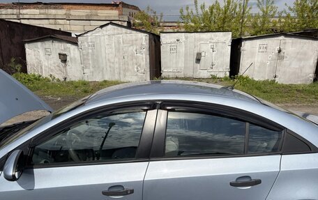 Chevrolet Cruze II, 2010 год, 700 000 рублей, 3 фотография