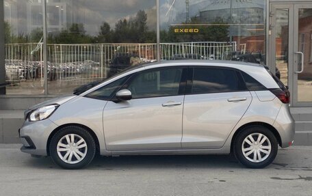 Honda Fit, 2021 год, 1 260 000 рублей, 8 фотография