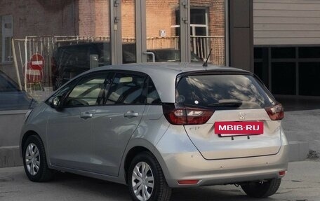 Honda Fit, 2021 год, 1 260 000 рублей, 7 фотография