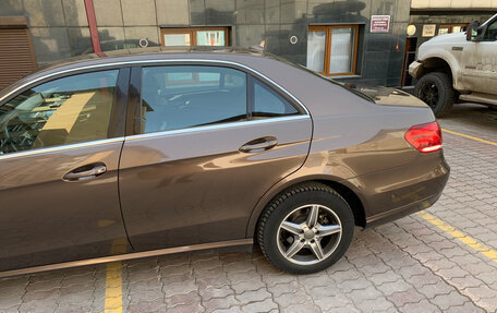 Mercedes-Benz E-Класс, 2013 год, 2 200 000 рублей, 4 фотография