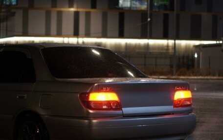 Toyota Carina, 1999 год, 390 000 рублей, 2 фотография