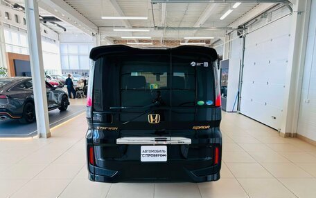 Honda Stepwgn IV, 2017 год, 1 799 000 рублей, 5 фотография