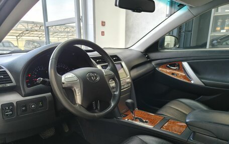 Toyota Camry, 2010 год, 1 270 000 рублей, 7 фотография