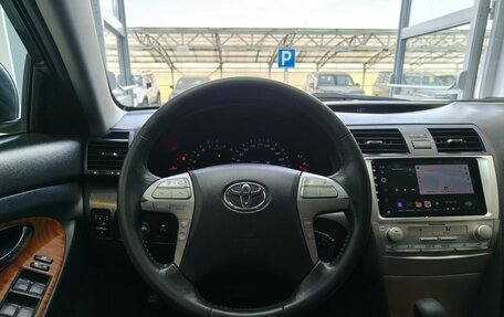 Toyota Camry, 2010 год, 1 270 000 рублей, 9 фотография