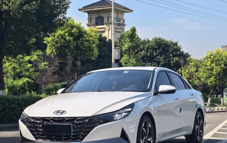 Hyundai Elantra, 2022 год, 1 186 000 рублей, 1 фотография